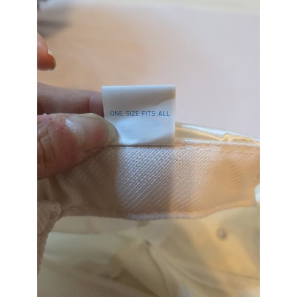 Vintage Nissin Camaro Z28 Hat Cap Satiny Material White Red Letters 90s - Picture 16 of 16